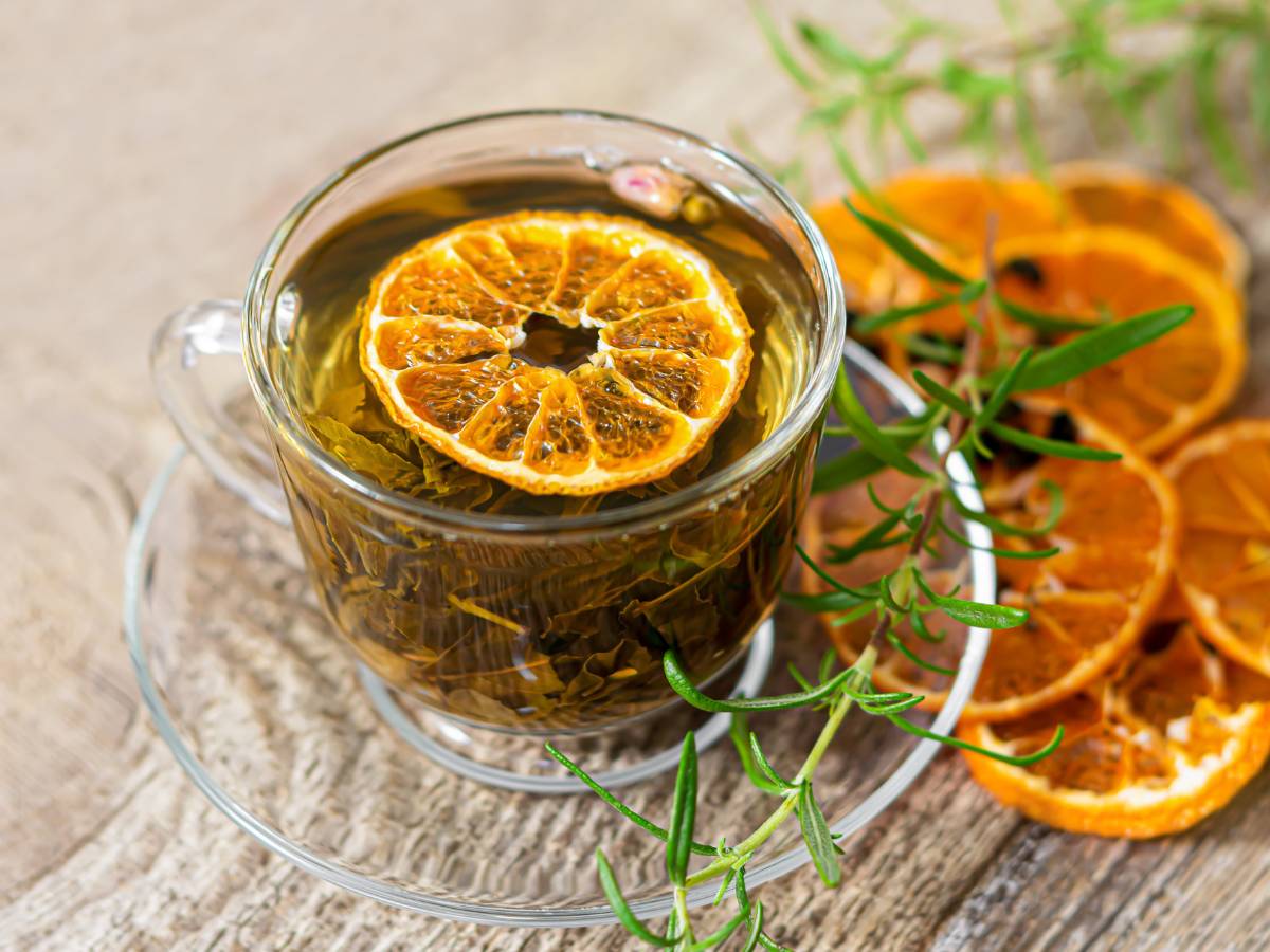 Dla kogo i kiedy będzie dobra herbata z suszonego rozmarynu? 1 Dla kogo i kiedy będzie dobra herbata z suszonego rozmarynu?