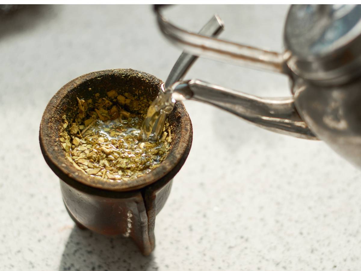 Wyjaśniamy, jakie korzyści zdrowotne niesie ze sobą regularne picie yerba mate